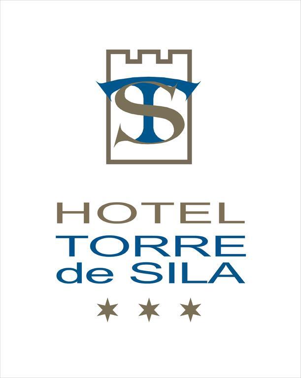 Hotel Torre De Sila ทอร์เดซียัส ภายนอก รูปภาพ